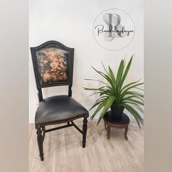 Cadeira Elegante . Cadeiras
