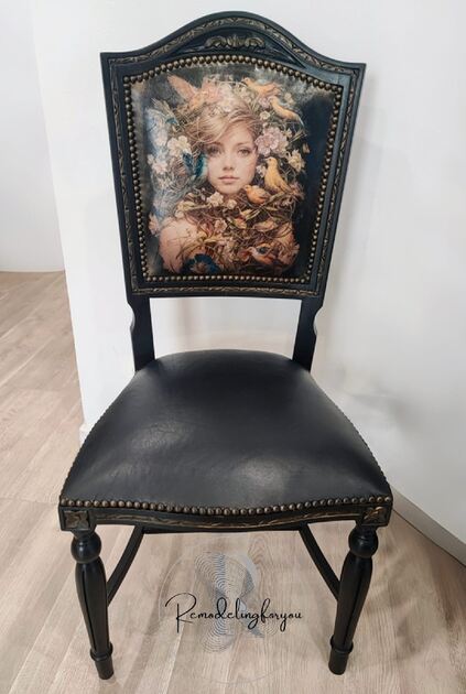 Cadeira Elegante . Cadeiras