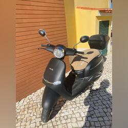 Scooter elétrica . Motos. 2023  Sachs 250 km Scooters Electricidade Preto 50 cc Novo / Como novo