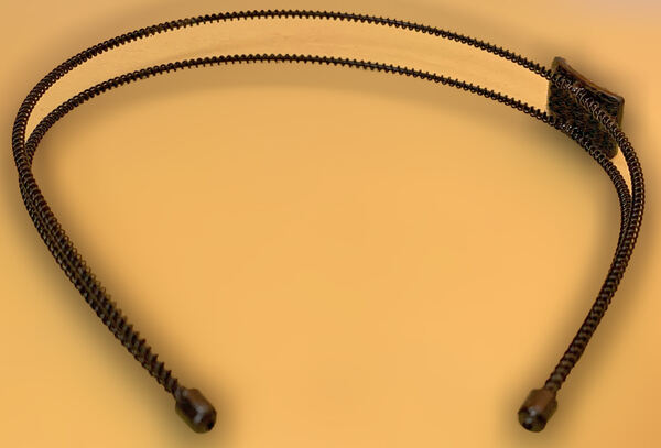 Bandolete Metal com Adorno de Brilhantes, como Nov. Diademas