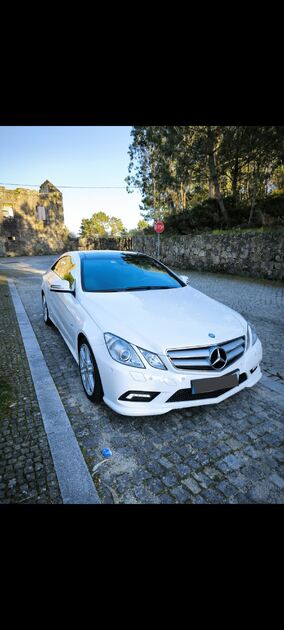 Mercedes E 250 CDI BlueEfficiency AMG Coupé . Carros