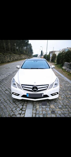 Mercedes E 250 CDI BlueEfficiency AMG Coupé . Carros