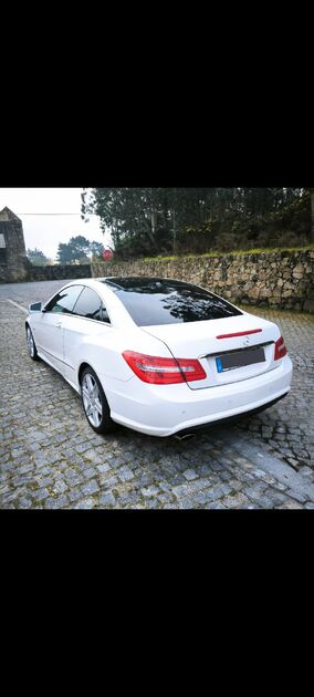 Mercedes E 250 CDI BlueEfficiency AMG Coupé . Carros