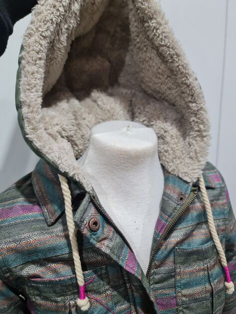 casaco deeply. Casacos mulher