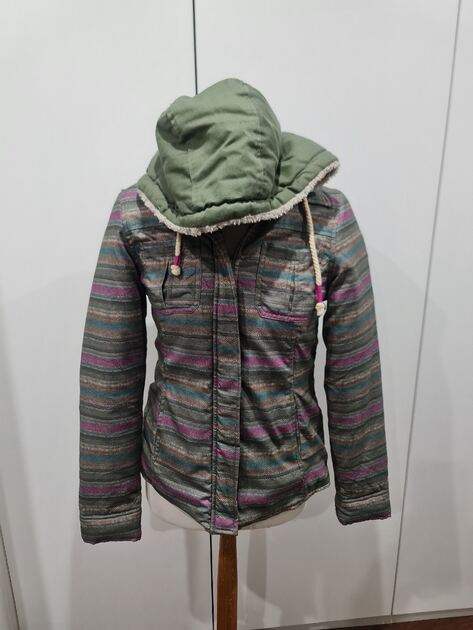 casaco deeply. Casacos mulher