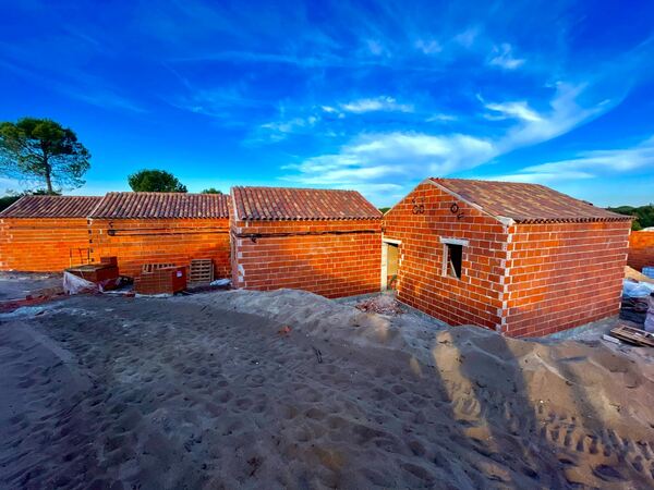 Serviço de Construção e Remodelação. Construção e Mineração