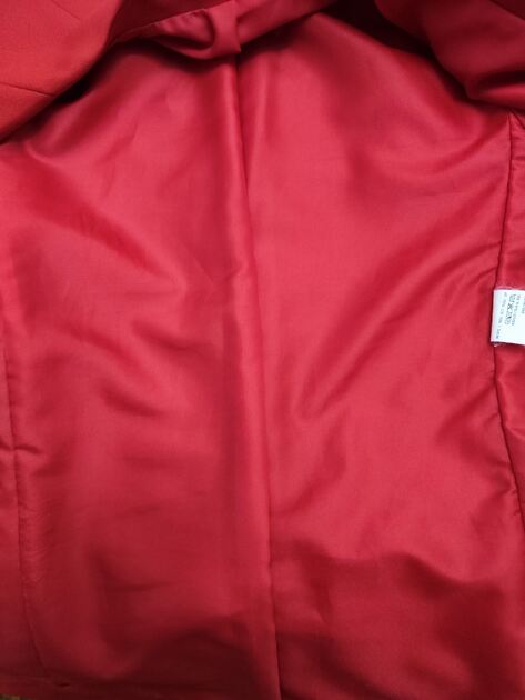 Blazer elegante vermelho de Senhora tamanho 40 . Fatos e Blazers