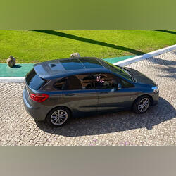 BMW 225 Híbrido plug in . Carros