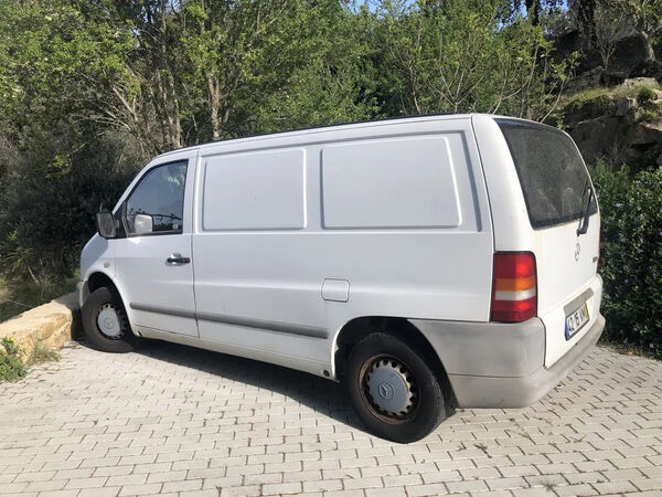 Mercedes vito. Carros