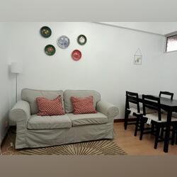 Alugo apartamento T2 mobilado e equipado. Casa e apartamentos para arrendar