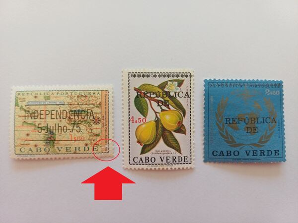 Cabo Verde - 3 selos de 1975 e 1976 com sobrecarga. Selos