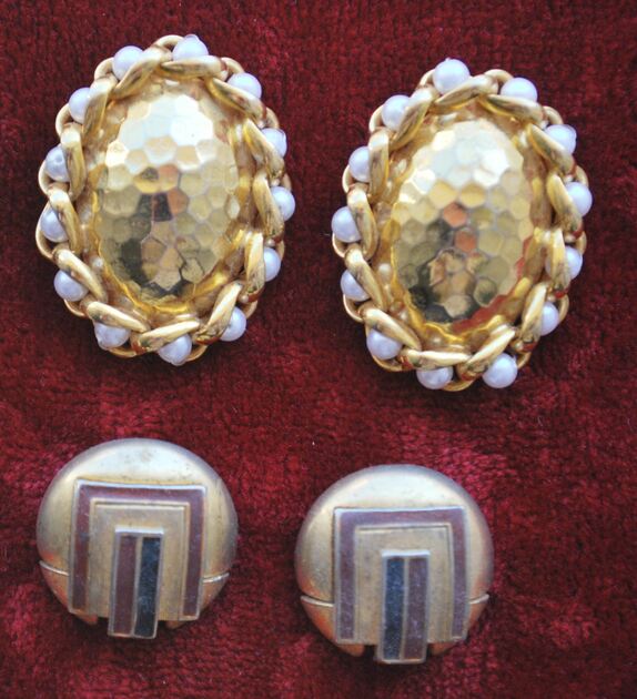 Brincos e Alfinetes dos anos 70 – 80 – 90. Brincos