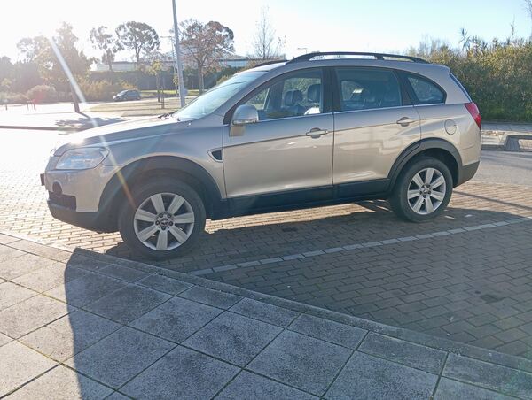 Chevrolet Captiva 2.0 VCDi 150cv 7 Lug. 4x4 – I. Carros