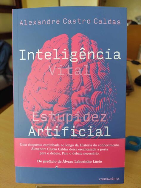 Livro “Inteligência Vital, Estupidez Artificial”. Livros