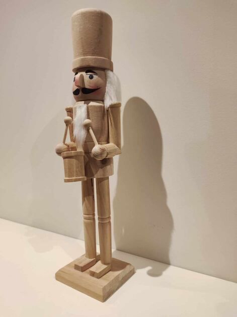 vendo soldado de (chumbo) em madeira. Outras Artes e Coleccionismo