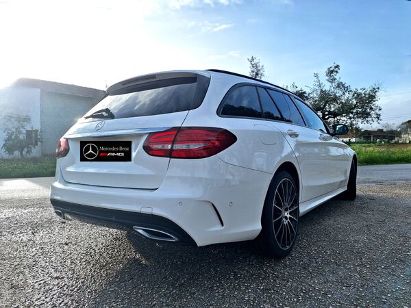 Mercedes C250 BlueTec AMG Line Auto. Carros