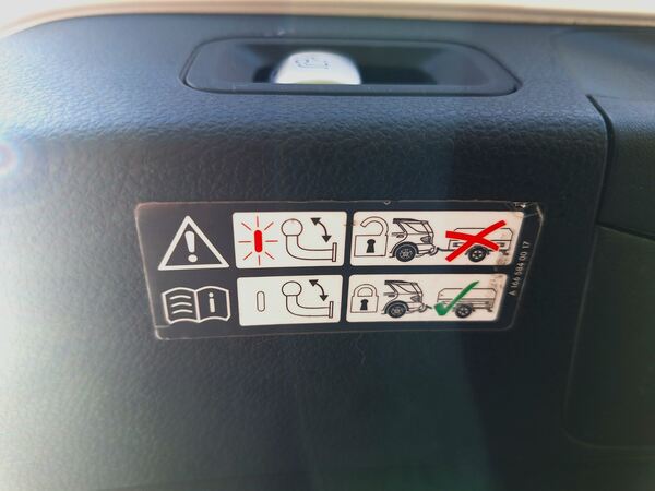 Mercedes C250 BlueTec AMG Line Auto. Carros