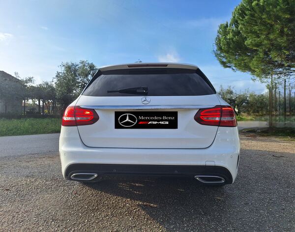 Mercedes C250 BlueTec AMG Line Auto. Carros