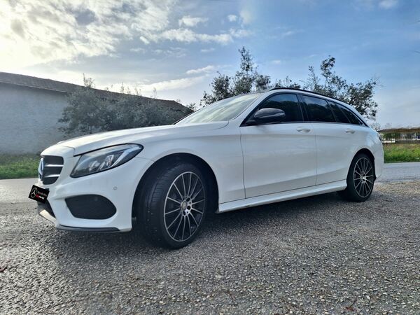Mercedes C250 BlueTec AMG Line Auto. Carros