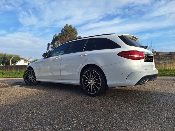 Mercedes C250 BlueTec AMG Line Auto. Carros