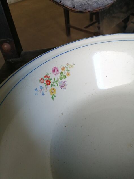 prato fundo/saladeira antiga da Cesol ,portuguesa. Artesanato