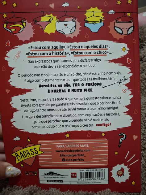 Livro sobre saúde menstrual e fertilidade. Livros