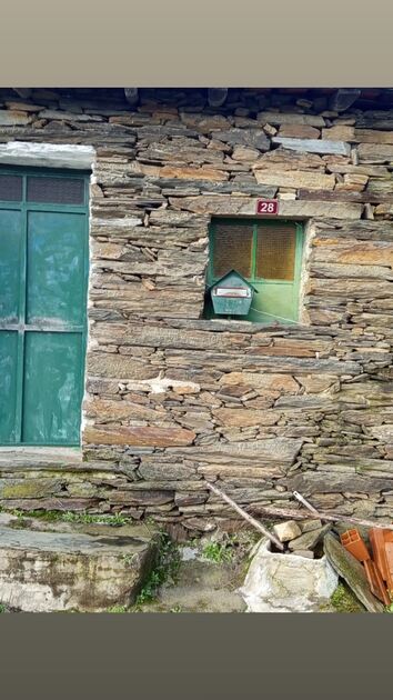 Casa urbana . Terreno Rústico