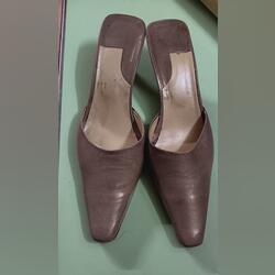 Mules cinza claro 37/38. Outros (Calçados femininos)