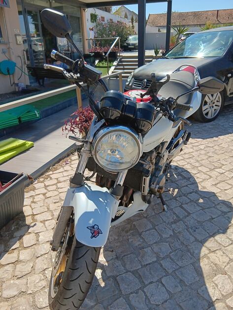 Honda Hornet 600. Motos