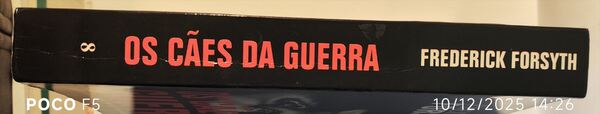 Os Cães da Guerra - Frederick Forsyth. Livros