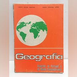 Livro de Geografia. Livros