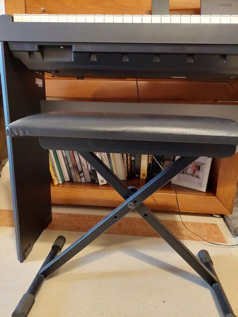 PIANO DIGITAL YAMAHA P-45 B PRETO 88 TECLAS. Pianos e Teclados