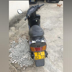 Vendo scooter macal. Motos