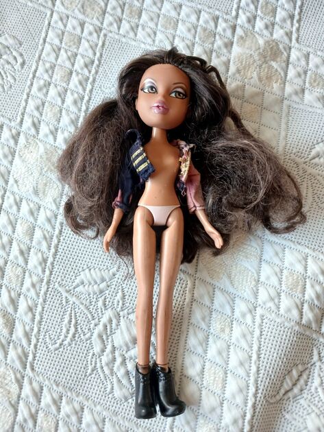Boneca Bratz Yasmin - 10th Anniversary. Bonecas