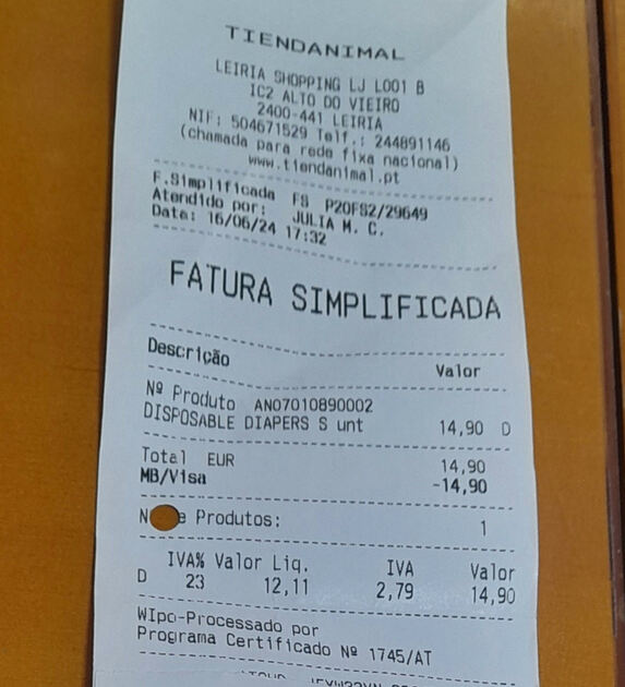 Fraldas descartáveis para cadelinhas. Acessórios para animais