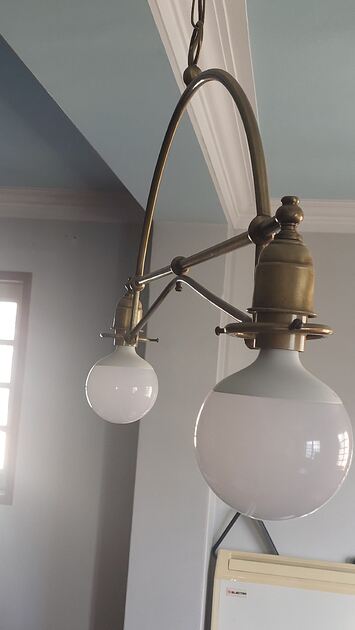 Candieiro de teto . Outros (Eletrónica)