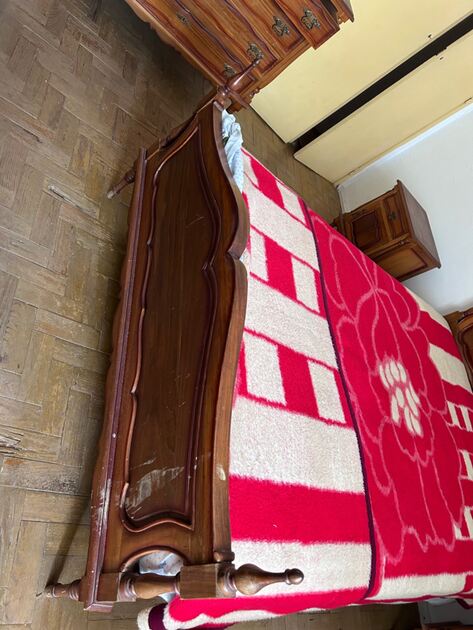 Conjunto de Móveis de Quarto Antigos . Conjuntos de móveis para quarto