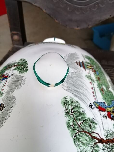 tarrina antiga , faiança Capoa Aradas. Outros