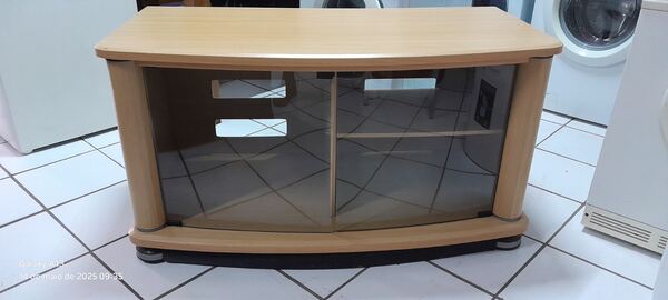 Móvel de tv em faia. Móveis para TV