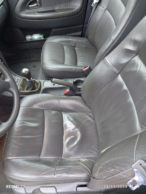 Para peças Volvo V40 1.6I ano 2000. Carros para Peças