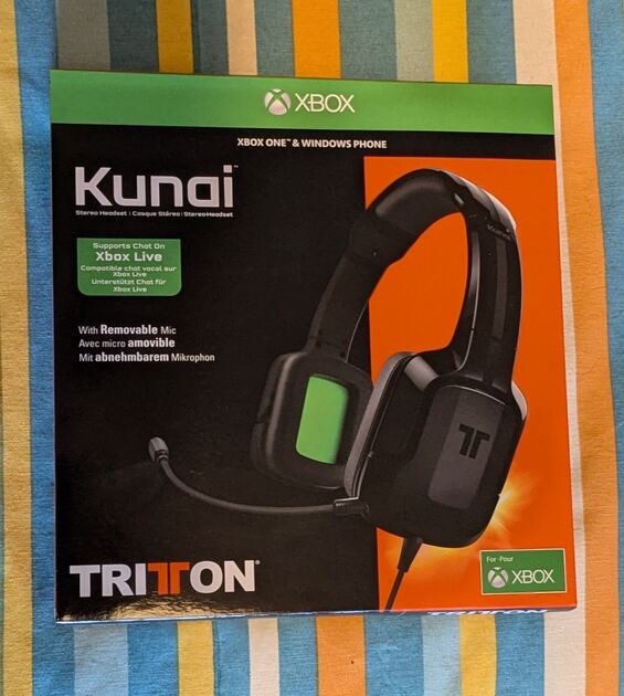 Headset Madcatz Tritton Kunai - Xbox One . Auscultadores