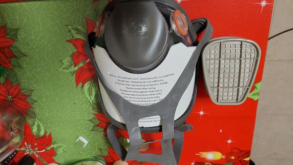  Mascara 3M com viseira e filtros. Equipamento de protecção pessoal