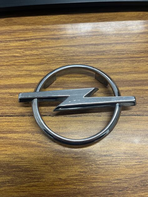Emblema da Opel . Acessórios para Carros