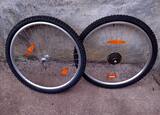 rodas QUANDO completas novas . Bicicletas