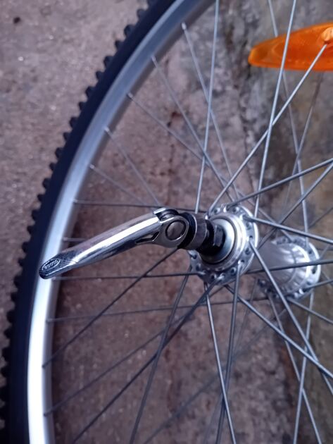 rodas QUANDO completas novas . Bicicletas