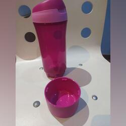 Garrafa Tupperware 600 ml. Recipientes de plástico. Gondomar.      