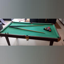 Mesa snooker media. Lazer