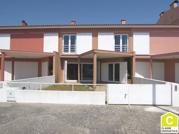 Moradia T4 perto da praia em Esposende (2957). Casa e apartamentos para vender