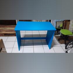 Secretária. Secretárias