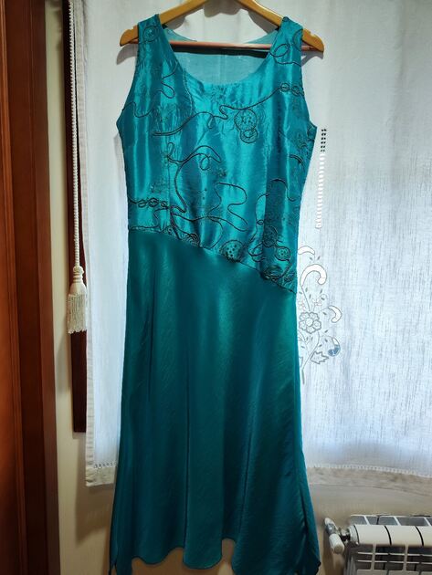 Lindíssimo Vestido de festa/cerimônia, verde água . Vestidos